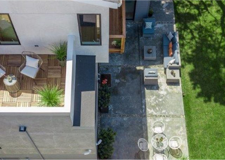 Malibu External View 2